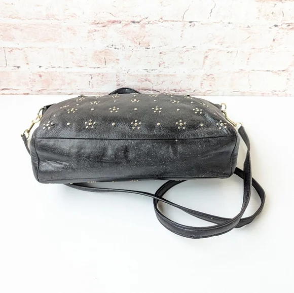 Coach Kelsey Leather Satchel with Crossbody strap Decorative Gold Grommets - Picture 5 of 16